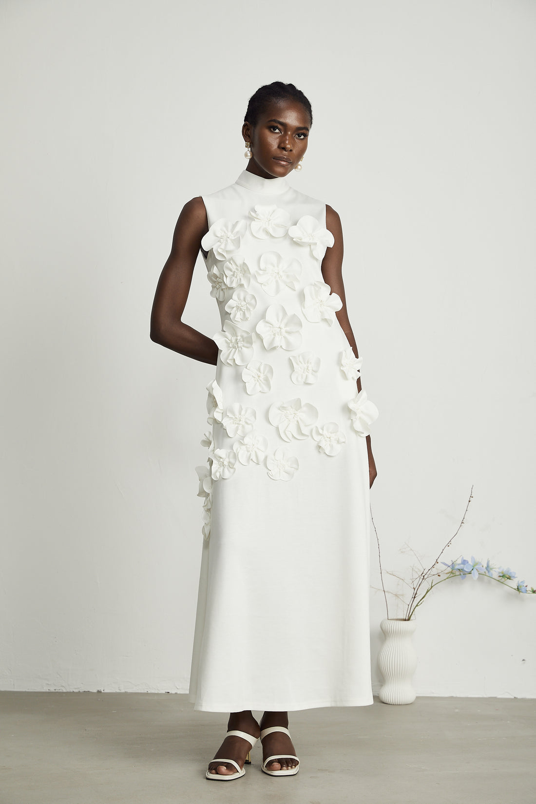 Monaliza - Robe maxi fleurie sculpturale pour un élégant flow