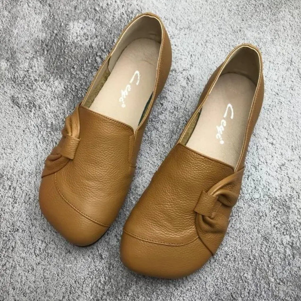 Fatima - Chaussures à enfiler pour femme avec boucle élégante