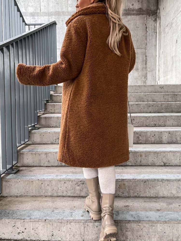 Manteau élégant avec col en fausse fourrure