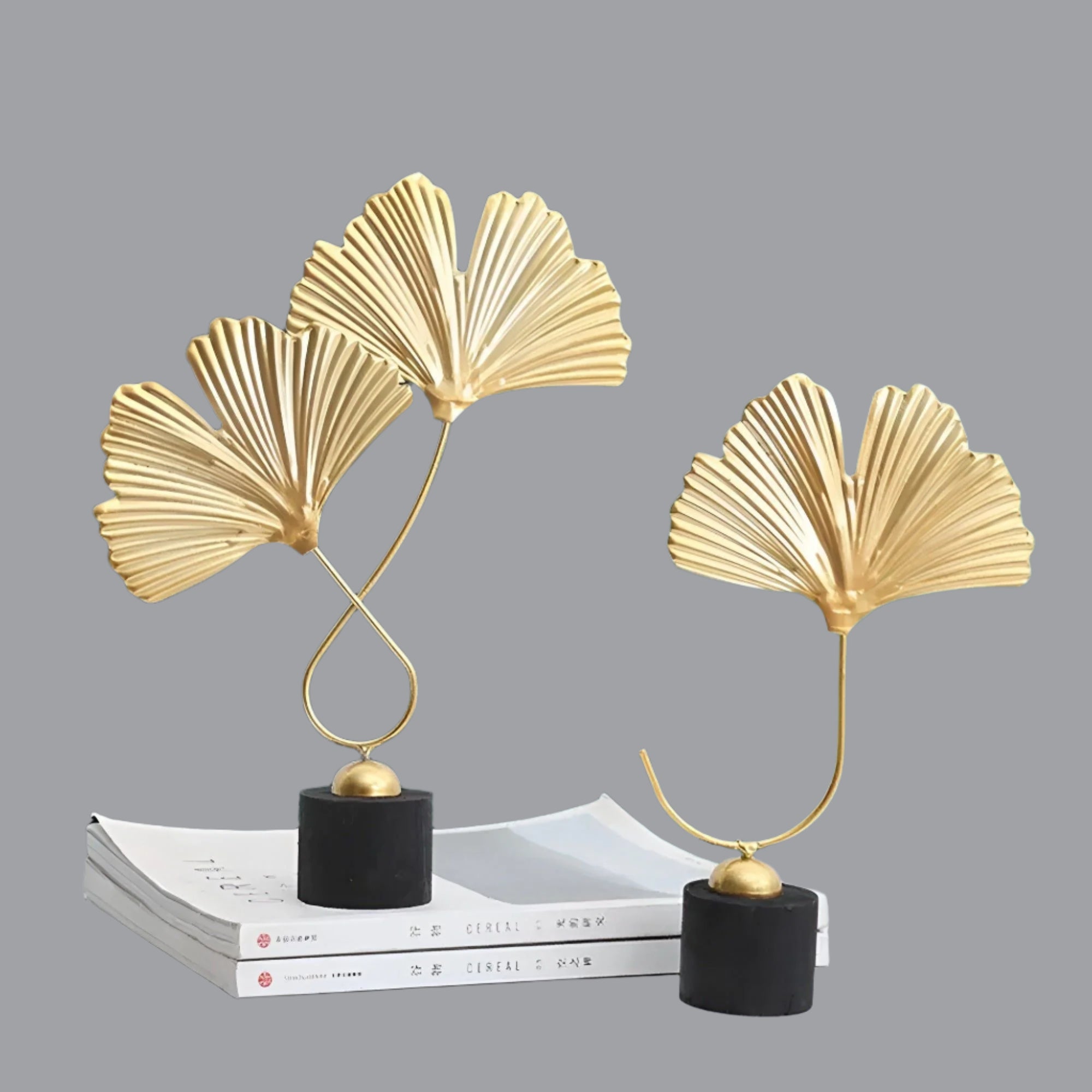GoldenGrove – Sculpture Minimaliste de Feuilles de Ginkgo pour un Charme Naturel Élégant