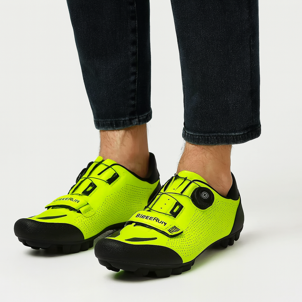Laurence | Chaussures de VTT et Cyclisme en Salle