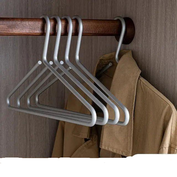 HangerSet - cintres métalliques modernes et fins (4+1 pièces)