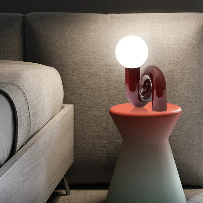 LumiArt – Lampe de table élégante avec un design artistique en verre