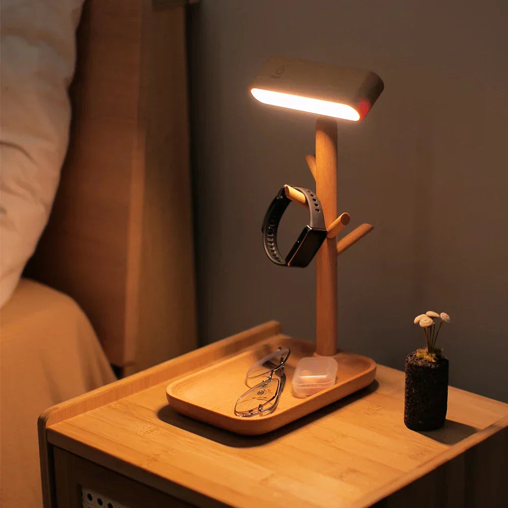 WoodGlow - Lampe de table en bois avec station de rangement et de chargement