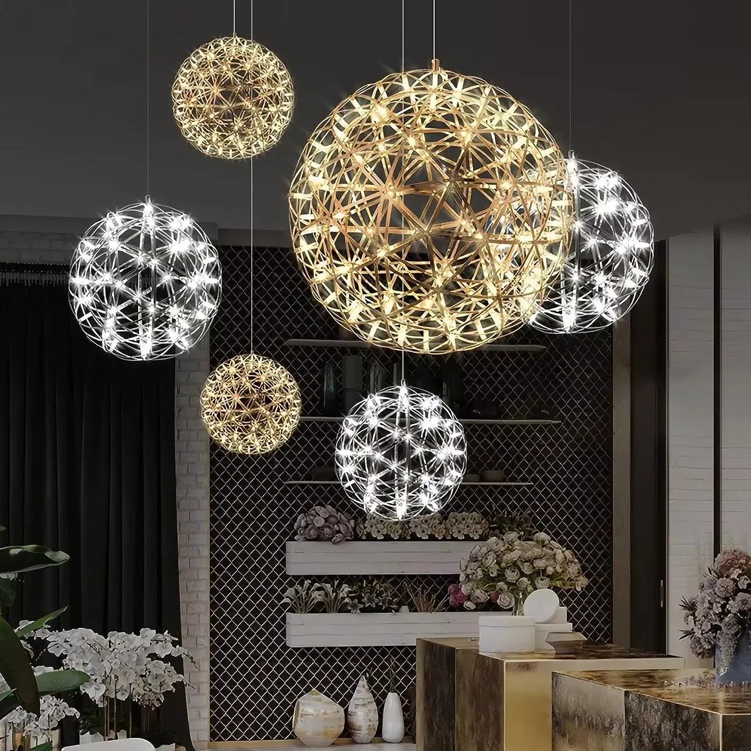 OrbaGlow - Lustre sphérique moderne avec design multi-lumières