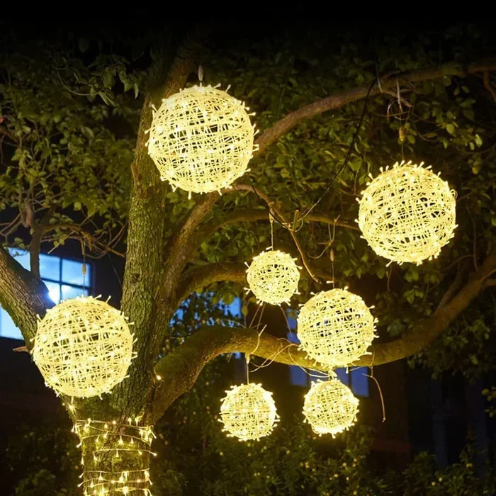 Lumières circulaires tressées pour une étincelle festive