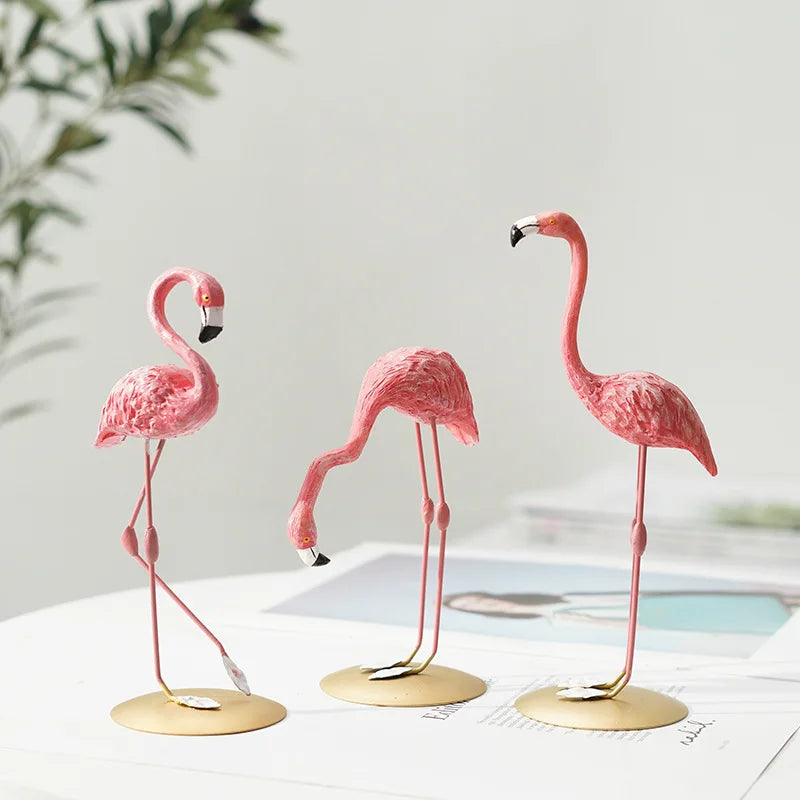 Figurine de flamant décoratif Flamora – Élégance et caractère unique pour votre maison
