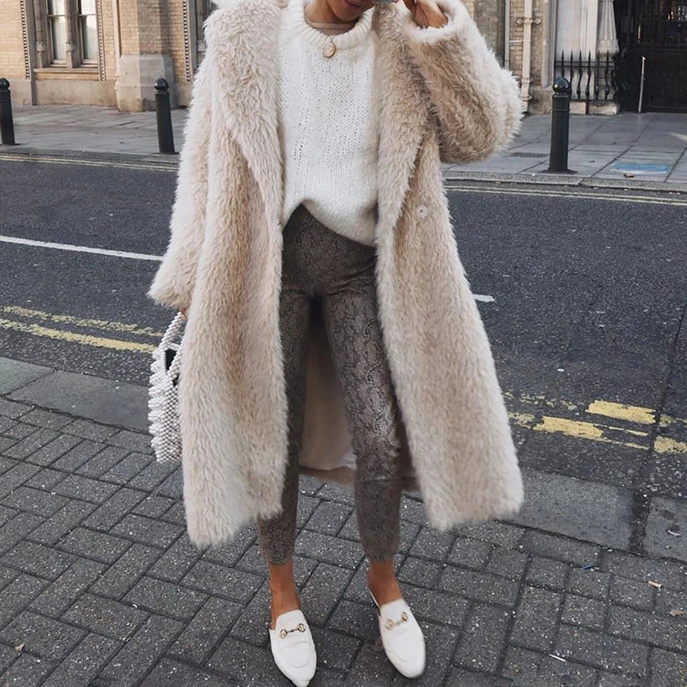 Manteau d'hiver long en fausse fourrure Lucy