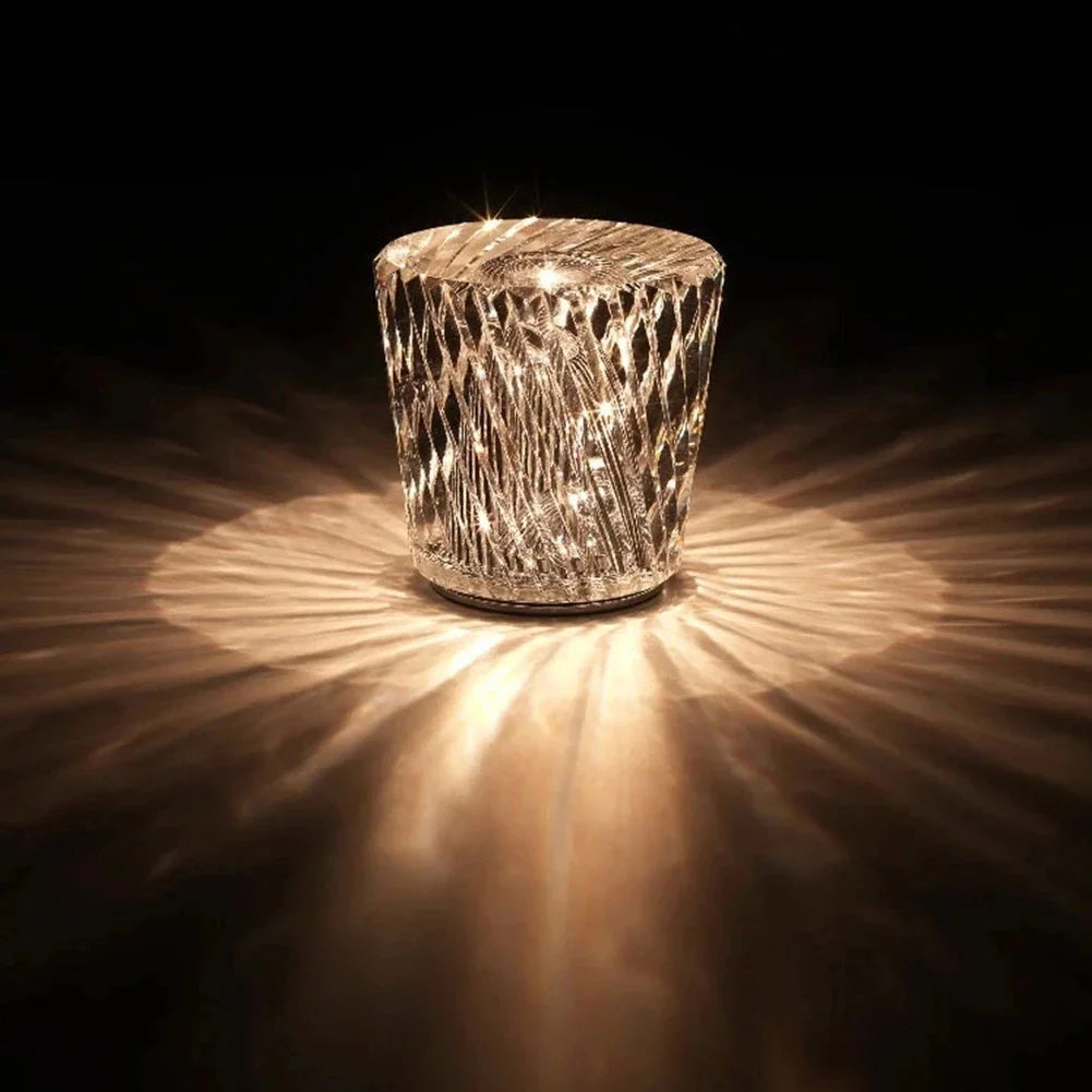 LumiGleam - Lampe de table à facettes en cristal