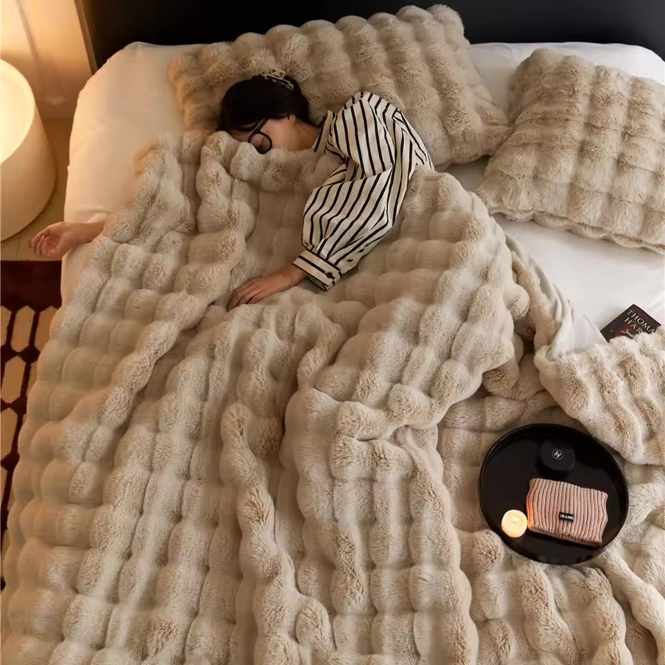 CloudNine - Ensemble de tapis en peluche et de coussins