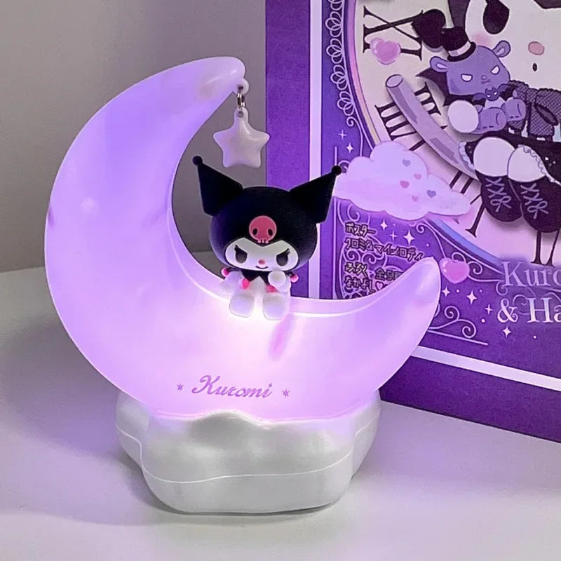 LunaMoon - Veilleuse en forme de demi-lune avec un adorable personnage
