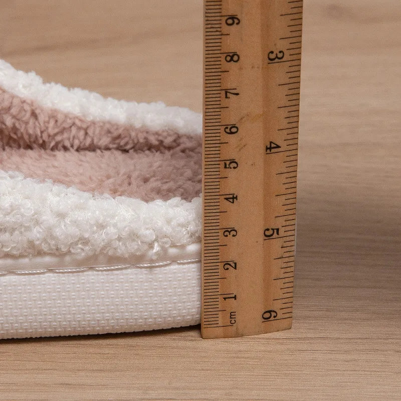 WhimsiWarm - Chaussons brodés en peluche pour femme