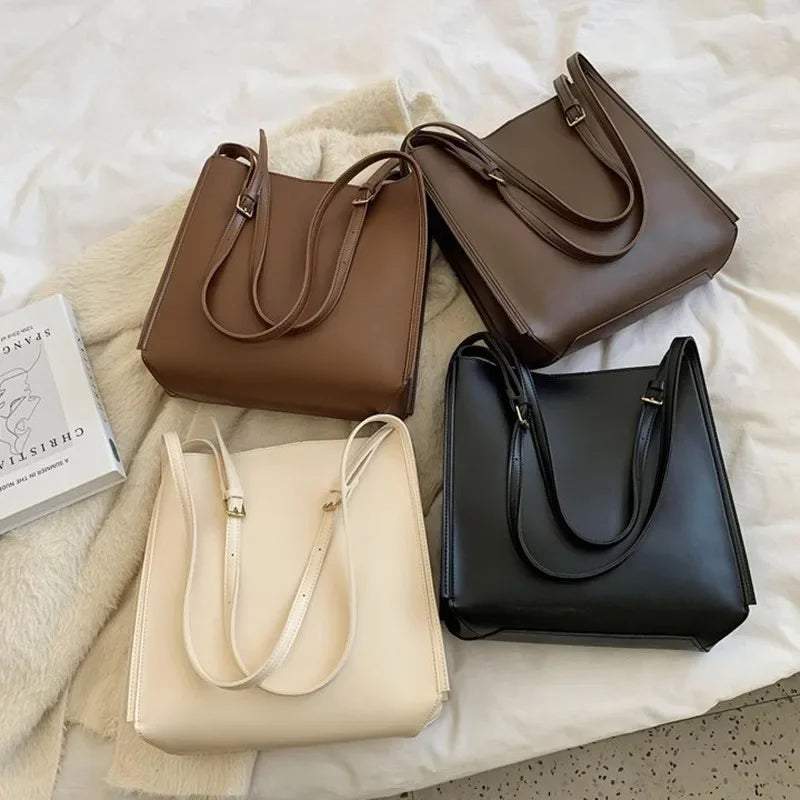 Simplement Chic | Sac fourre-tout carré polyvalent à bandoulière