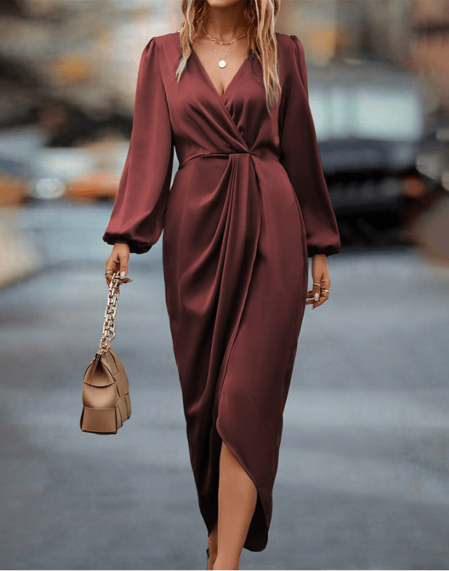 Mira - Robe midi contemporaine à manches longues