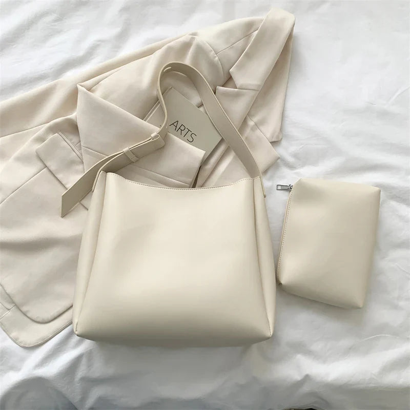 Sac fourre-tout en cuir tendance pour femmes