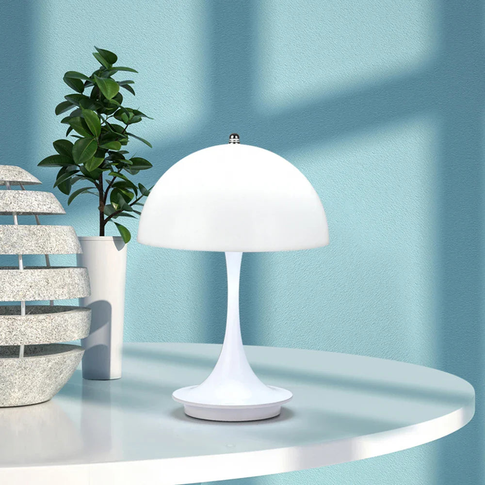 Lampe de table LED élégante d'Ella