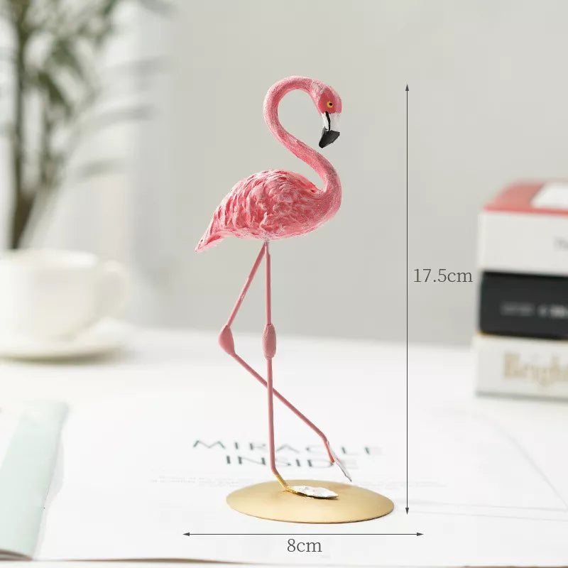 Figurine de flamant décoratif Flamora – Élégance et caractère unique pour votre maison