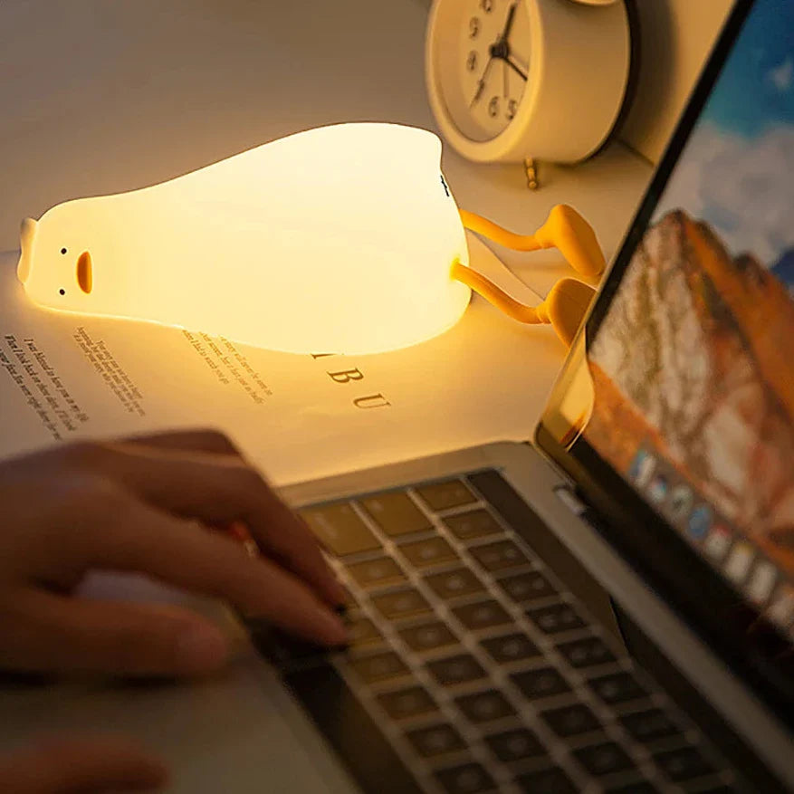 Lampe de nuit rechargeable en silicone en forme de canard mignon