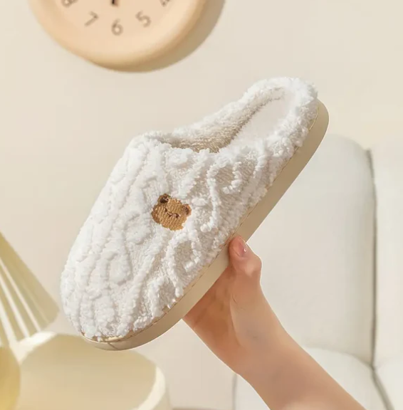 Chaussons roses moelleux BearHug de Jela