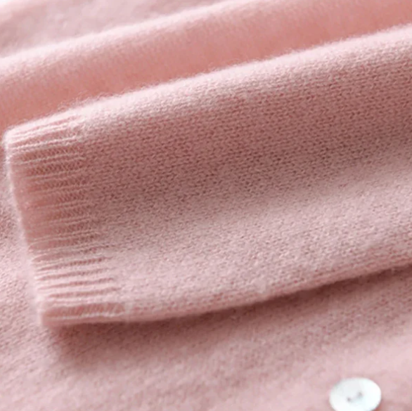 Jours ensoleillés | Pull asymétrique boutonné