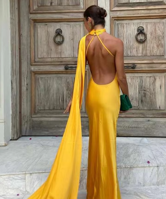 Robe dos nu Claudine | Élégance sexy à épaules dénudées avec accent de ruban de satin