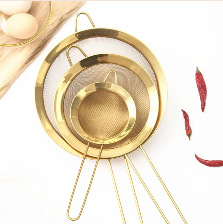 MultiSift 3-en-1 Sigt et Skyl – Pratique Passoire pour la Cuisine