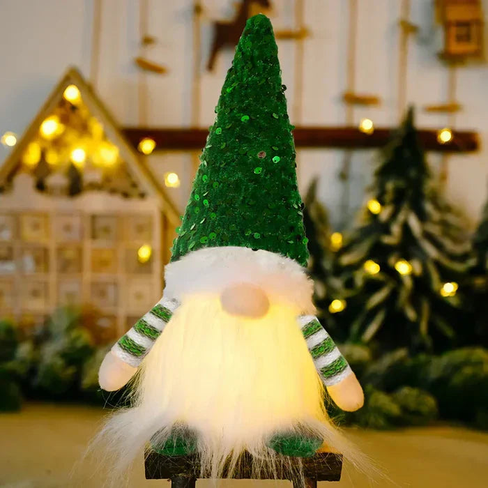 Gnome de Noël avec un charme festif