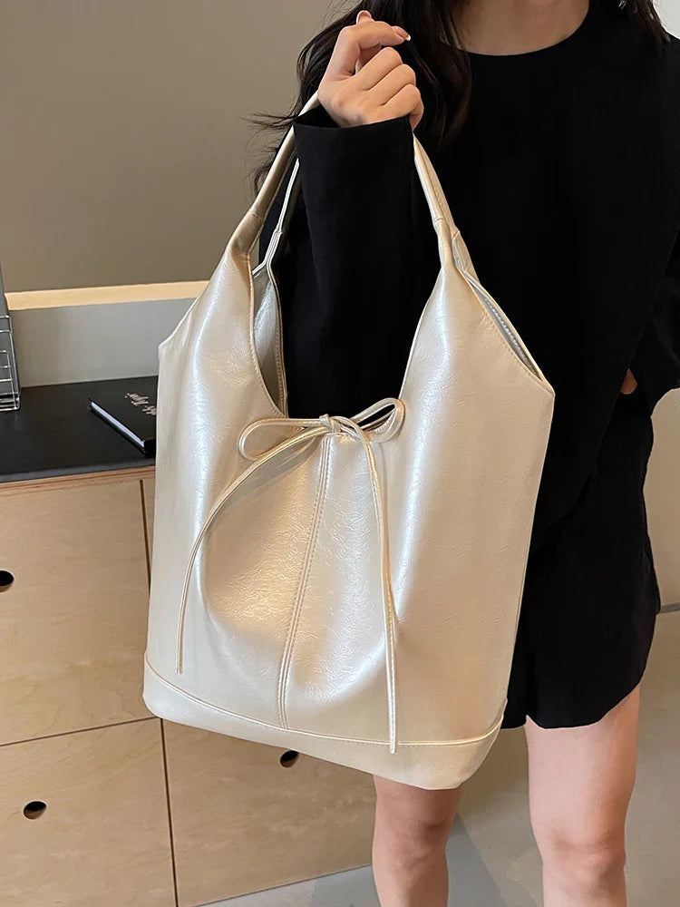 Sac fourre-tout en style ruban