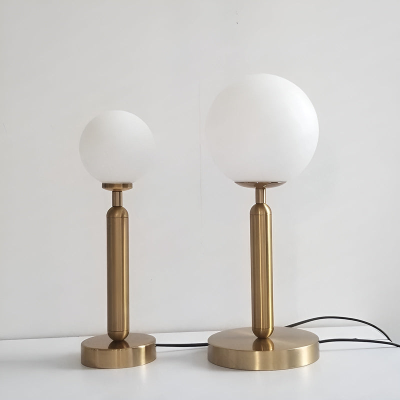 OpulentGlow - Lampe de chevet élégante