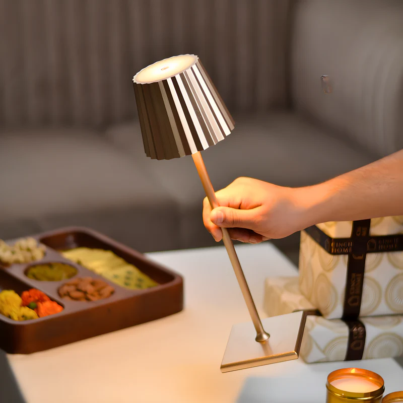 LumiGlow - Lampe de table sans fil à intensité variable