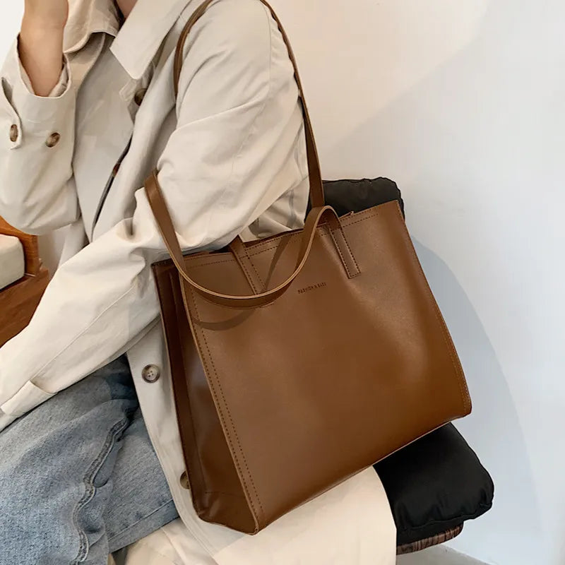 PureTote - Sac fourre-tout minimaliste en cuir végétalien