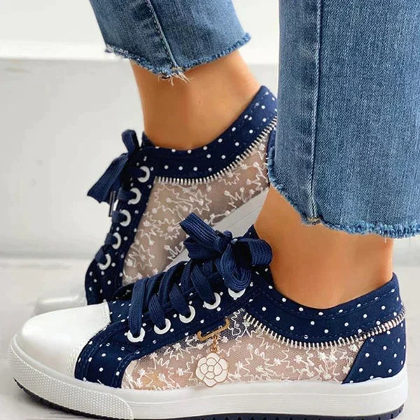 Emma Chaussures à Lacets Confortables pour Femmes – Confort et Style au Quotidien