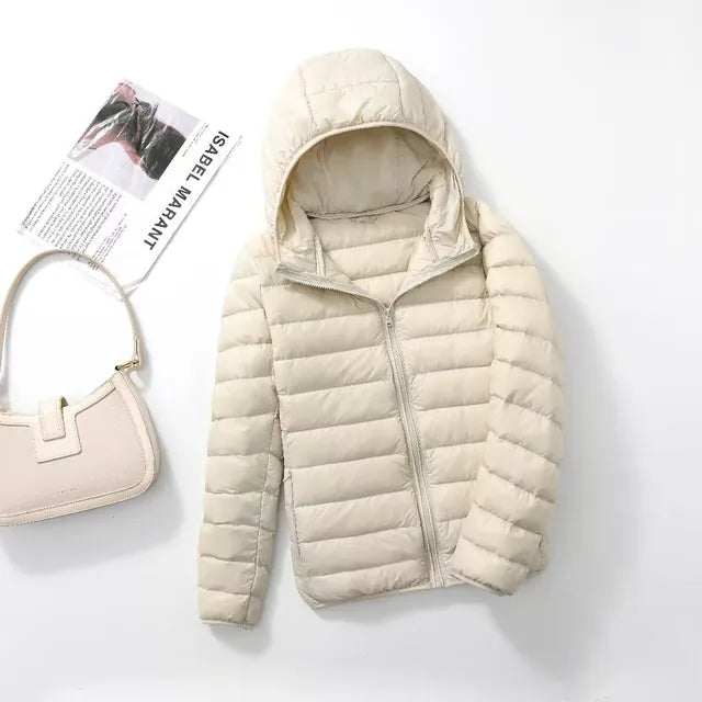 Manteau en duvet ultraléger et compactable avec capuche Nova