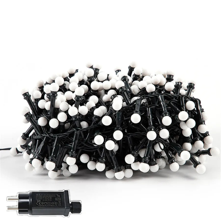 Guirlande lumineuse LED à boules rondes