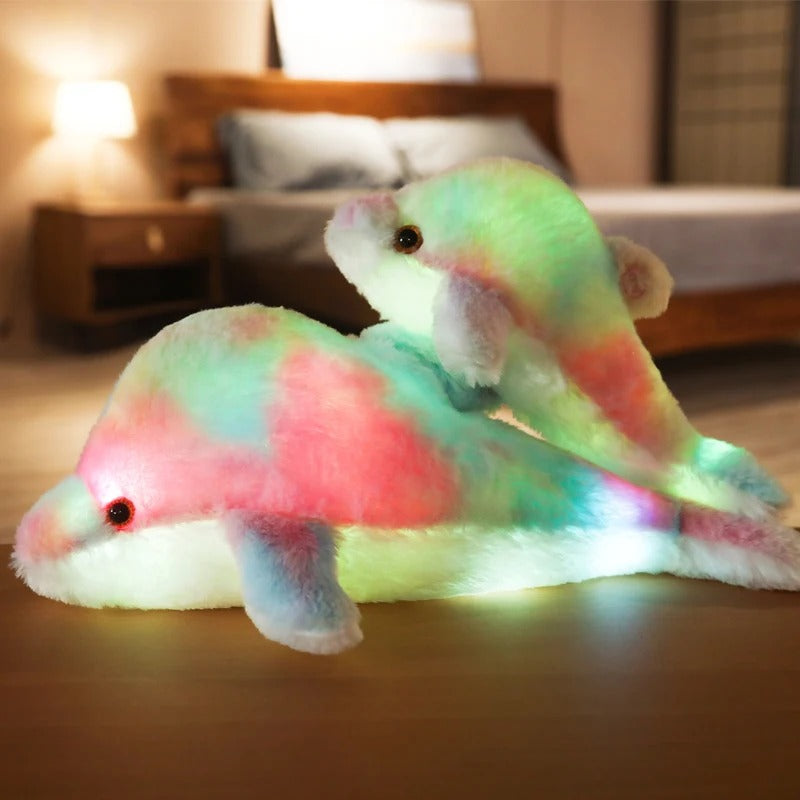 LunaDelfin – Douce Peluche Lumière Nocturne pour un Sommeil Sûr et Apaisant