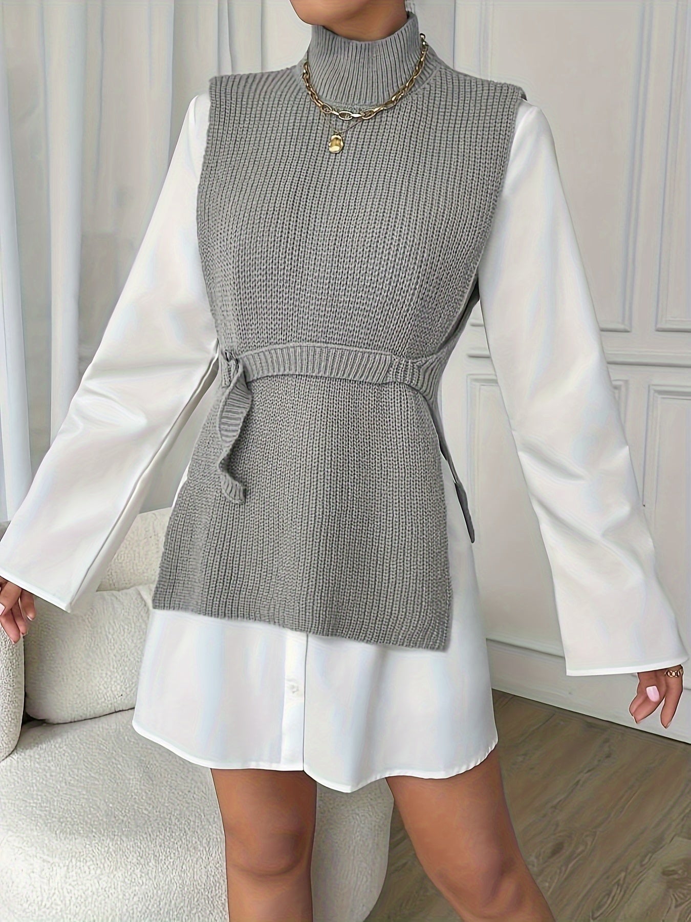 Brittany- Chic gilet en tricot et robe longue avec col blanc