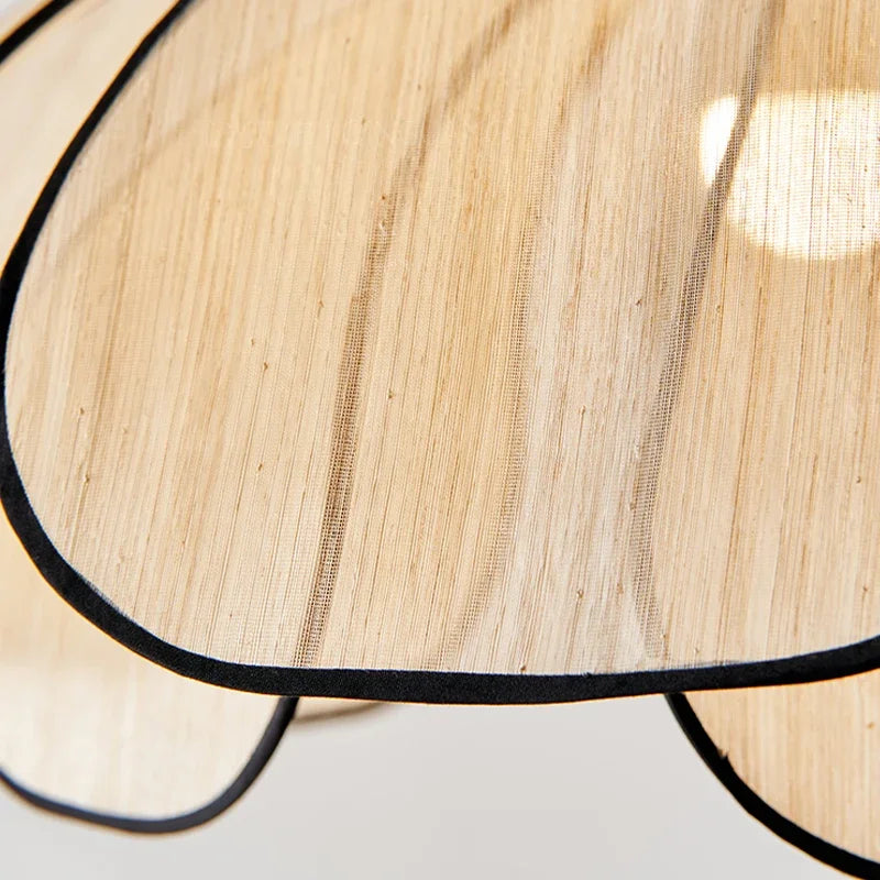 FloraGlow - Pendule en tissu inspirée du lotus