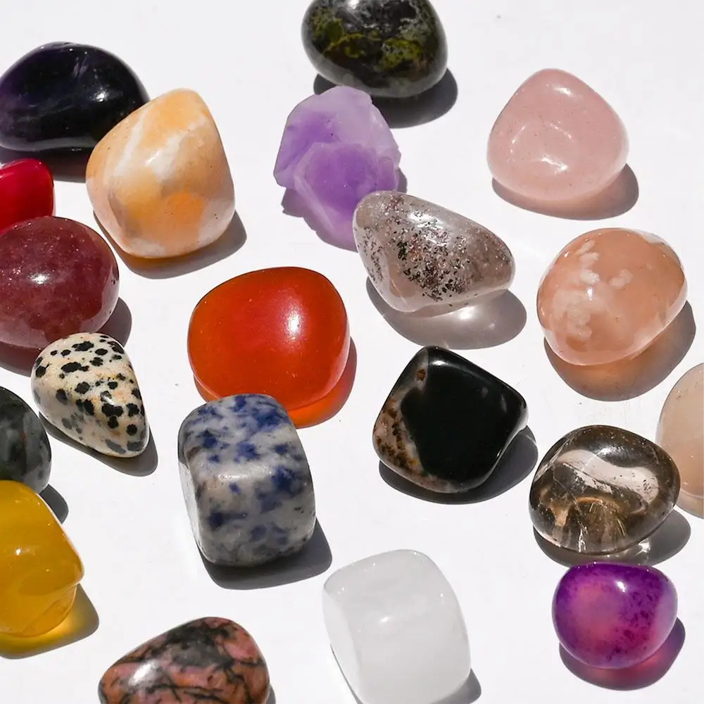 Calendrier de l'Avent 2025 édition limitée avec pierres précieuses