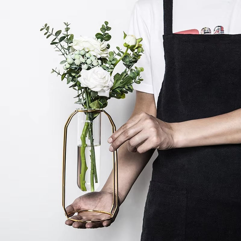 Vase en verre Klar Elegance – Support élégant pour des décorations florales sophistiquées
