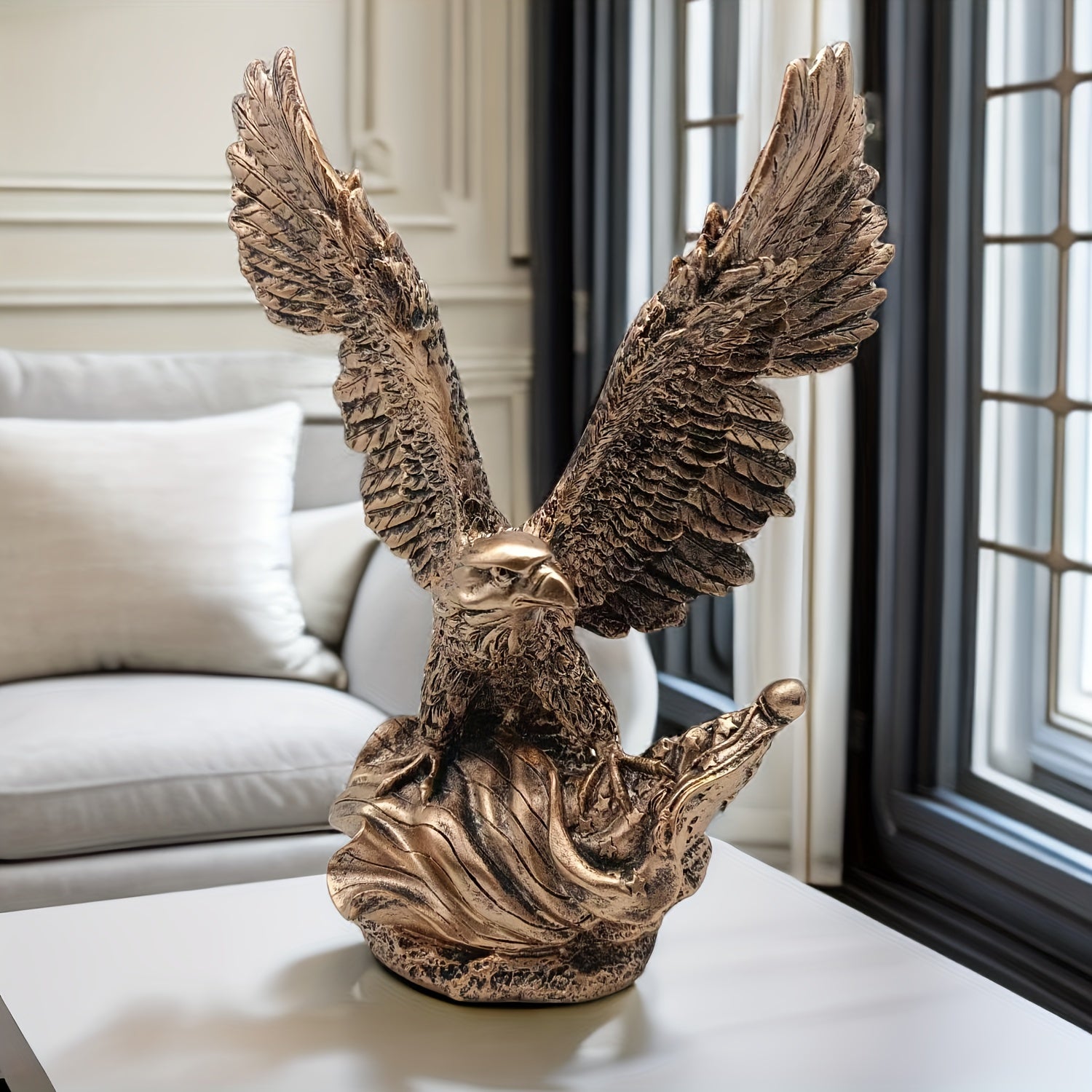 AeroGlide Statue d'Aigle Majestueux – Décoration Imposante avec des Ailes Déployées