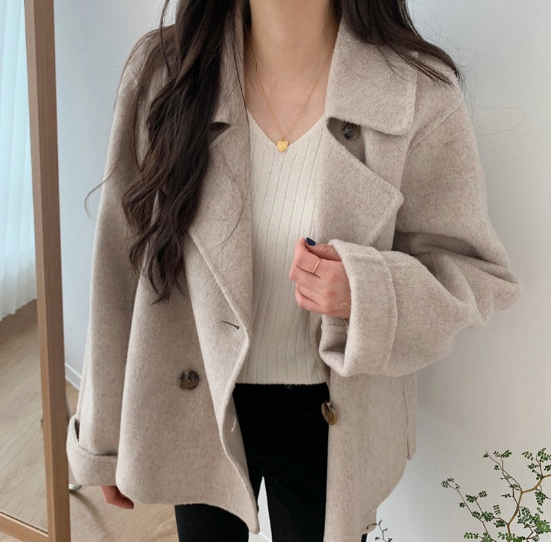 Birgitte - Manteau moderne à manches longues avec revers