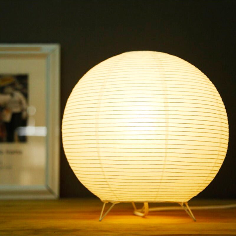 AuraGlobe Lampe de Table Ronde – Créez une Atmosphère Chaleureuse