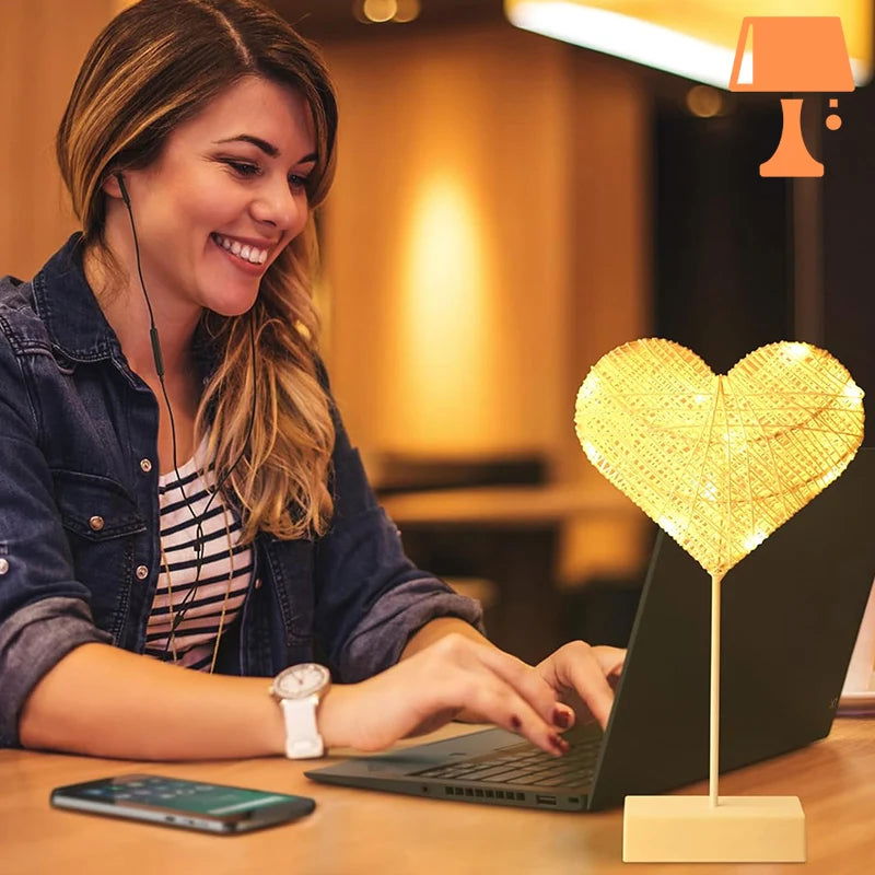 LumiHeart - Lampe de nuit LED en forme de cœur tissé