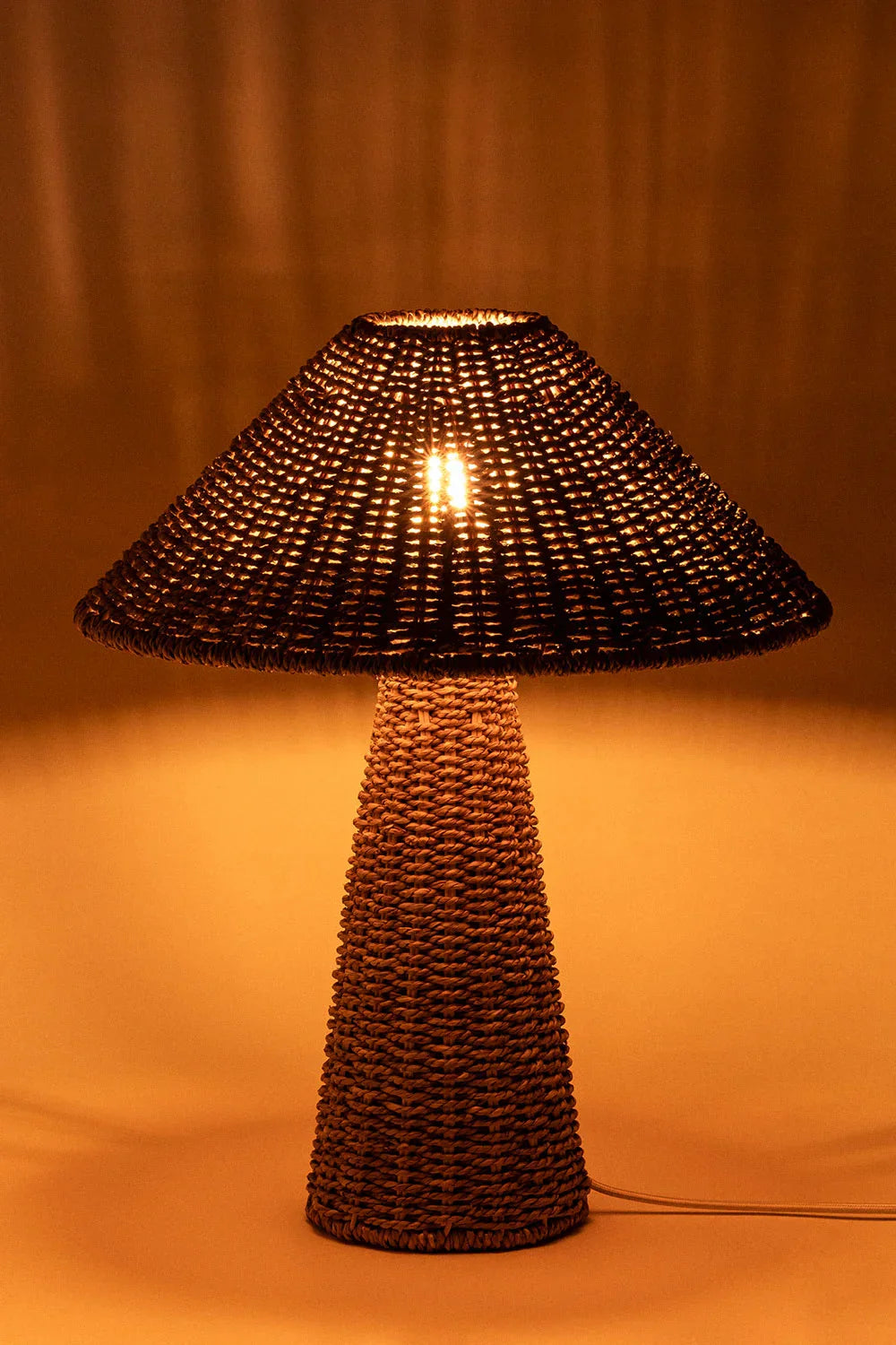 Lampe de table vintage élégante