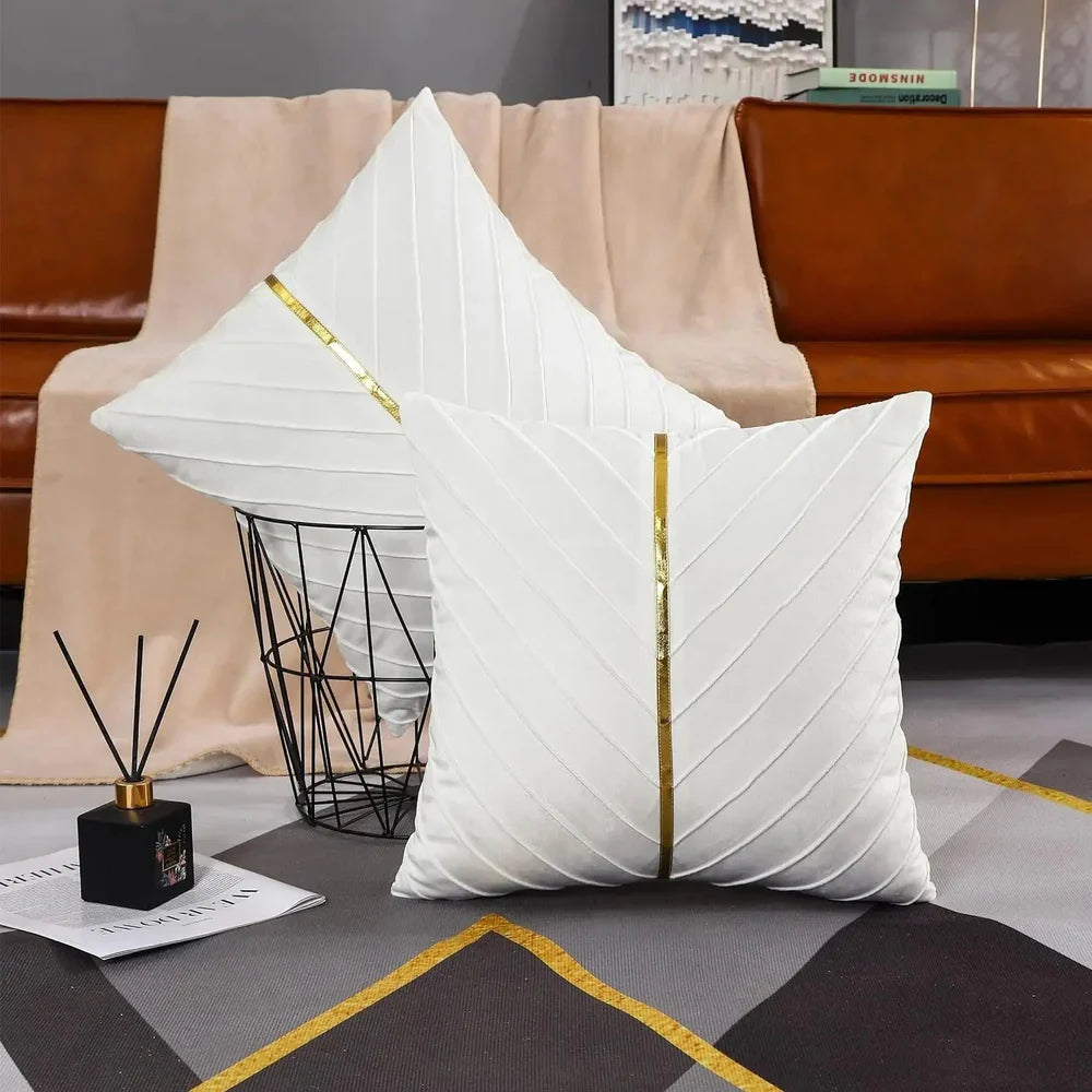 OpulentTouch - Coussins décoratifs plissés avec rayures dorées