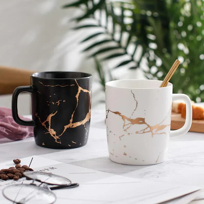 Tasse à café LumiStone avec motif frappant et finition brillante