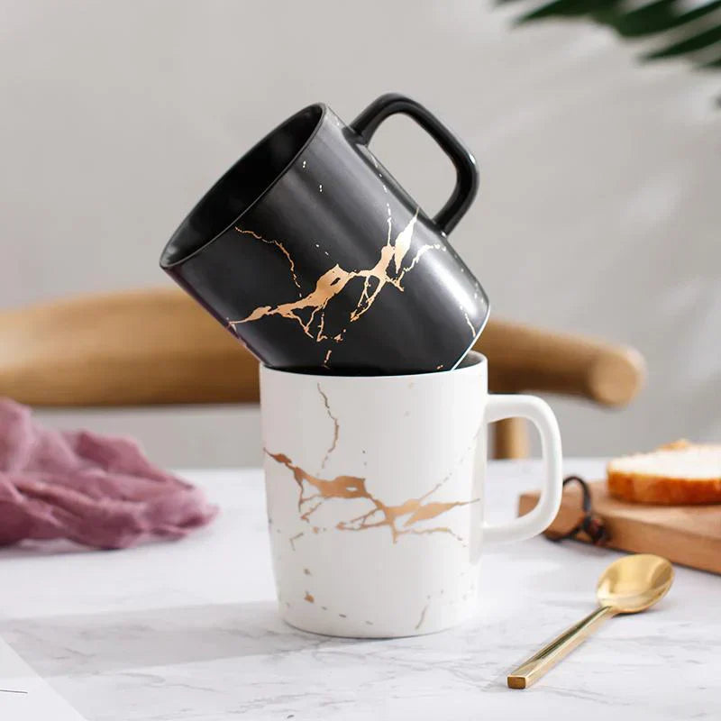 Tasse à café LumiStone avec motif frappant et finition brillante