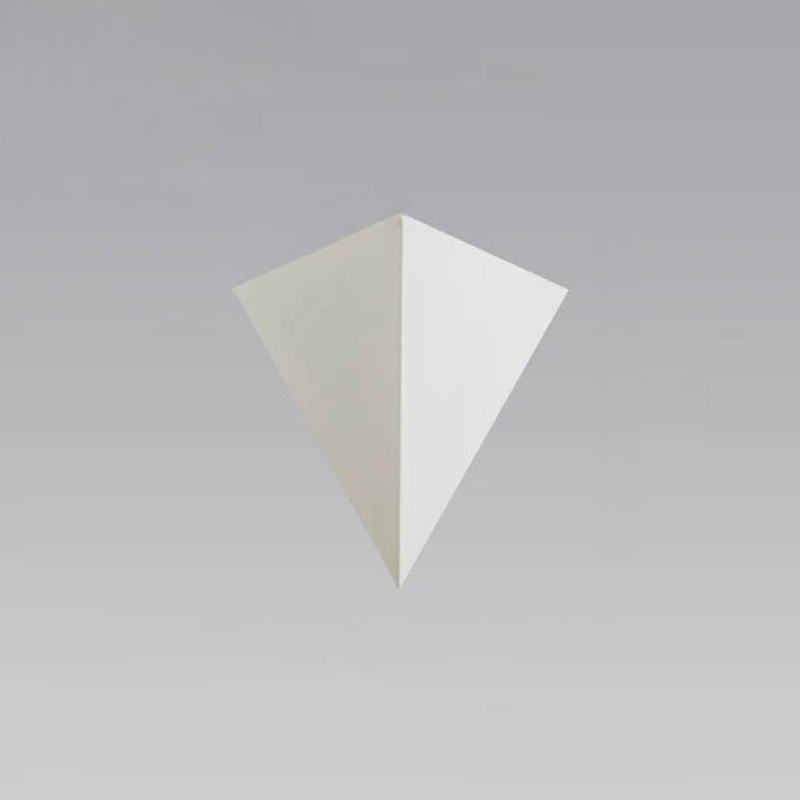 LumiTri - Lampe murale triangulaire minimaliste