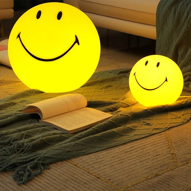 Lampe de Nuit LED Rechargeable GlowNight avec Tactile et Télécommande