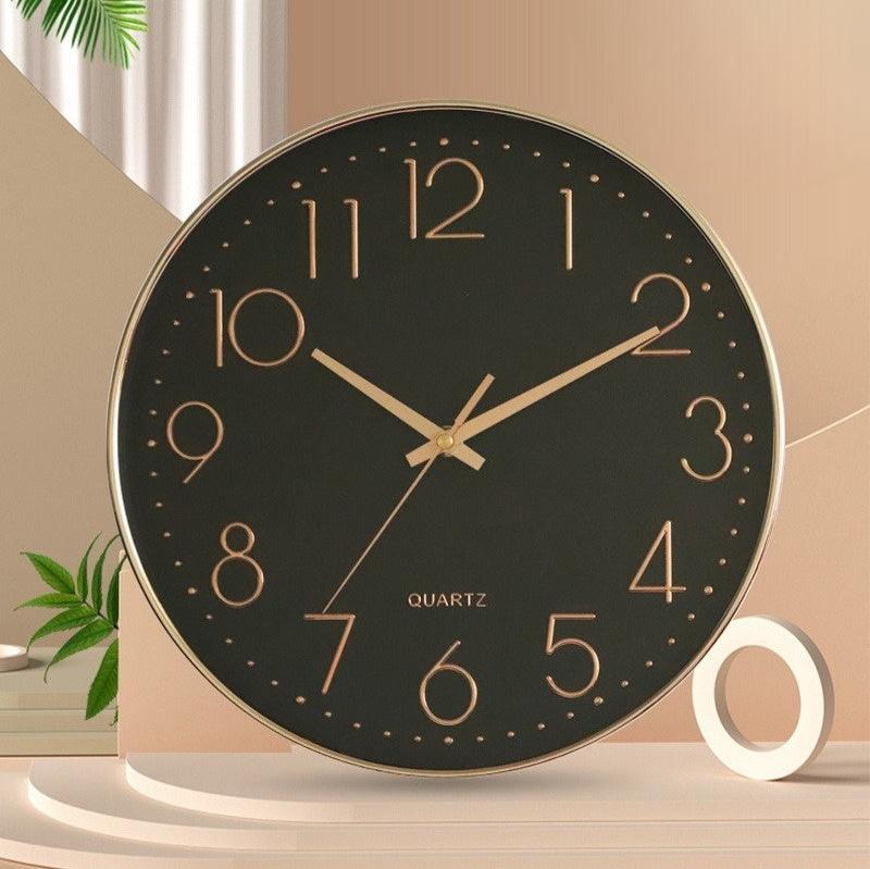 EclipseTime – Horloge murale moderne avec cadran noir et accents en or rose